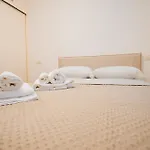Dimora Adua 아파트 바리