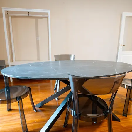 Apartment Dimora Adua *