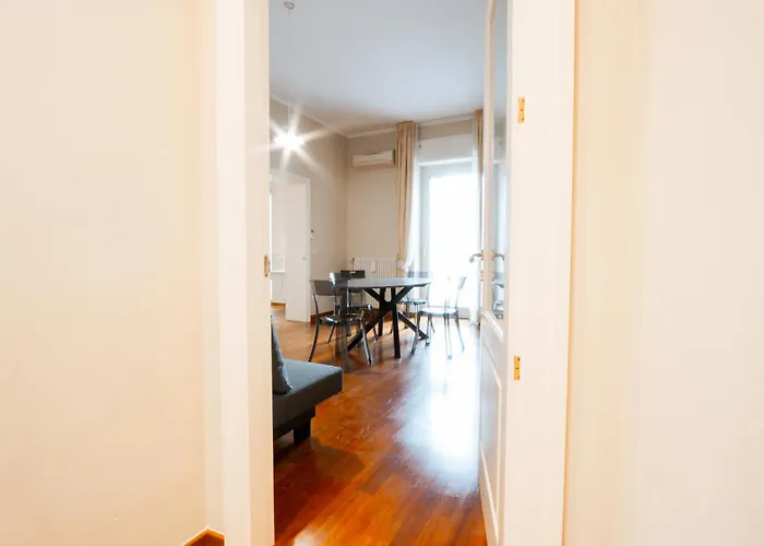 Dimora Adua * バーリ